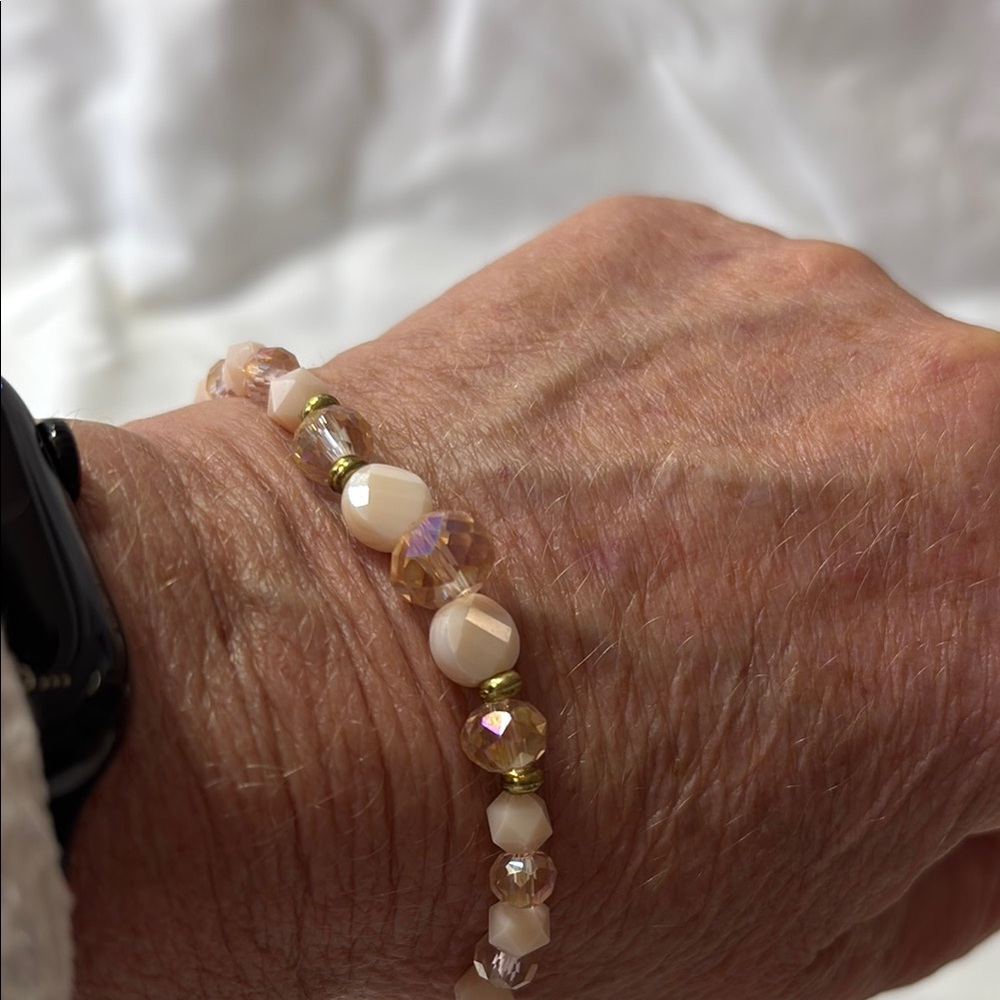 Hand Crafted Cream and Gold Elegant Bracelet